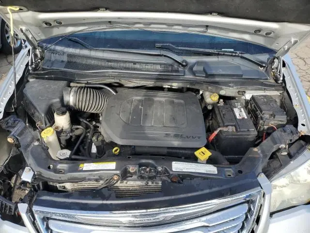 2011 CHRYSLER TOWN & COUNTRY TOURING  