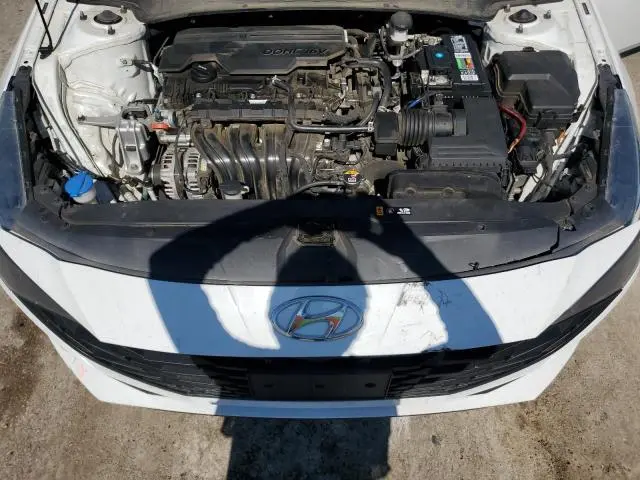 2021 HYUNDAI ELANTRA SEL  