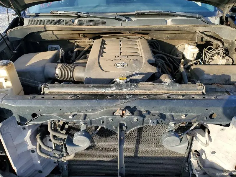 2011 TOYOTA TUNDRA DOUBLE CAB SR5  