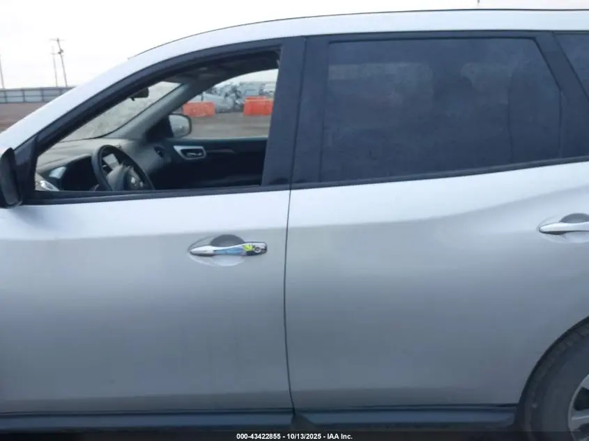 2013 NISSAN PATHFINDER S