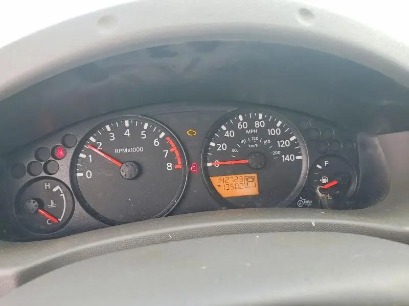 2013 NISSAN FRONTIER S  