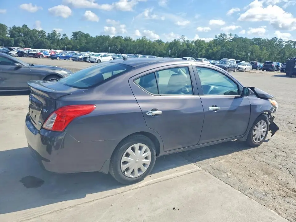 2015 NISSAN VERSA 1.6 SV  