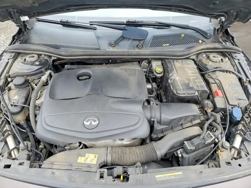 2017 INFINITI QX30 PREMIUM  