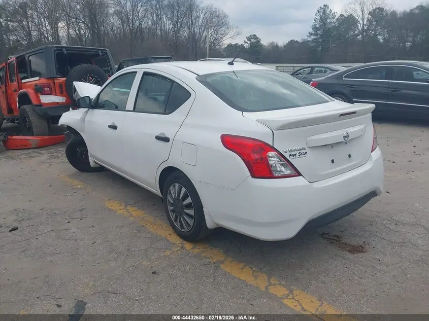 2018 NISSAN VERSA 1.6 S+