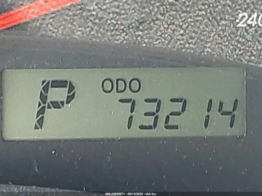 2013 TOYOTA COROLLA LE