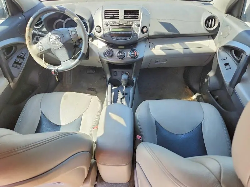 2011 TOYOTA RAV4 BASE  