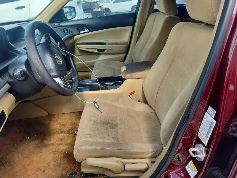 2012 HONDA ACCORD LX  