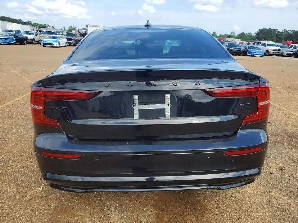 2024 VOLVO S60 PLUS  