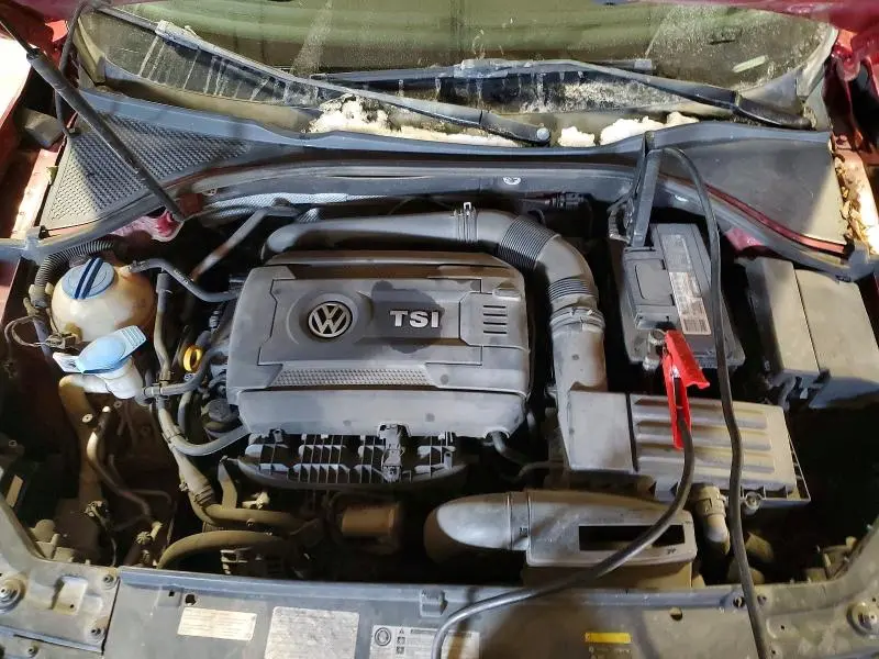 2015 VOLKSWAGEN PASSAT S  