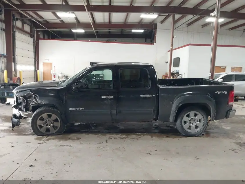 2011 GMC SIERRA 1500 SLE