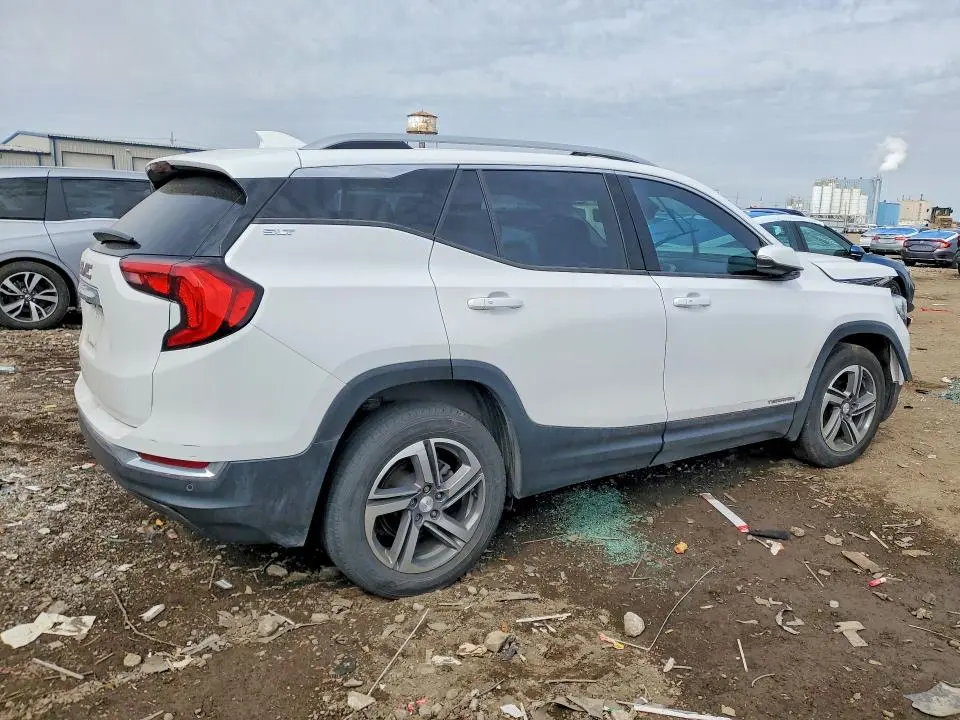 2020 GMC TERRAIN