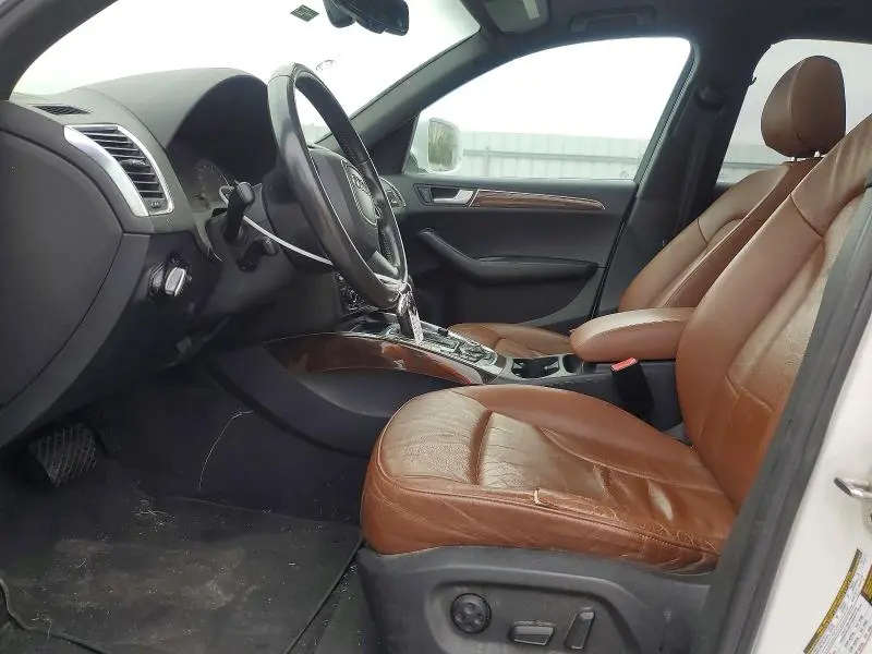 2011 AUDI Q5   