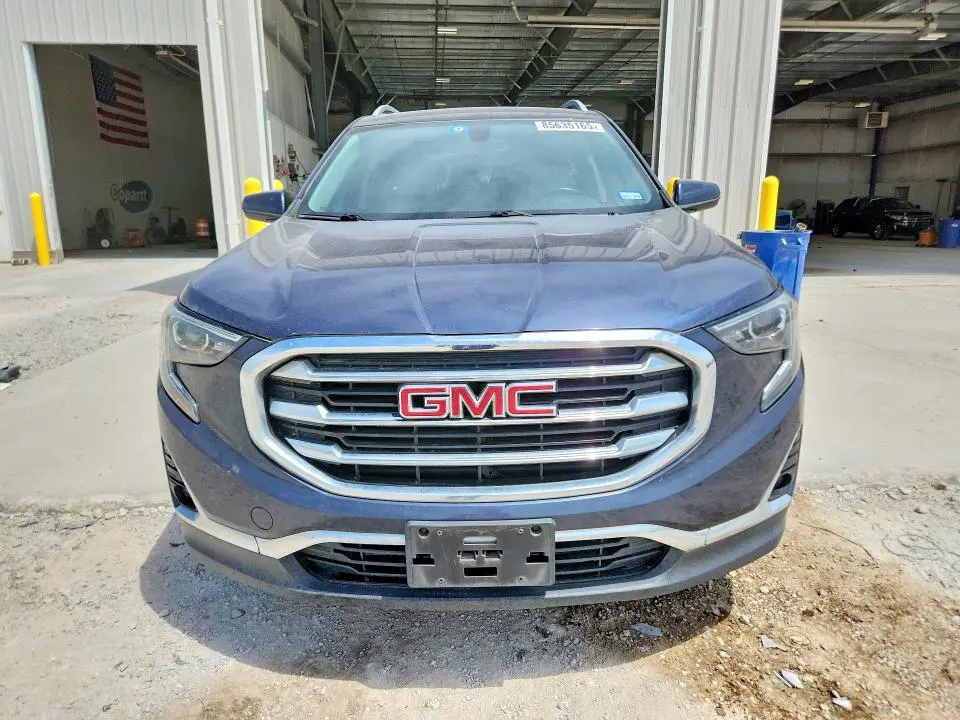 2018 GMC TERRAIN SLT  