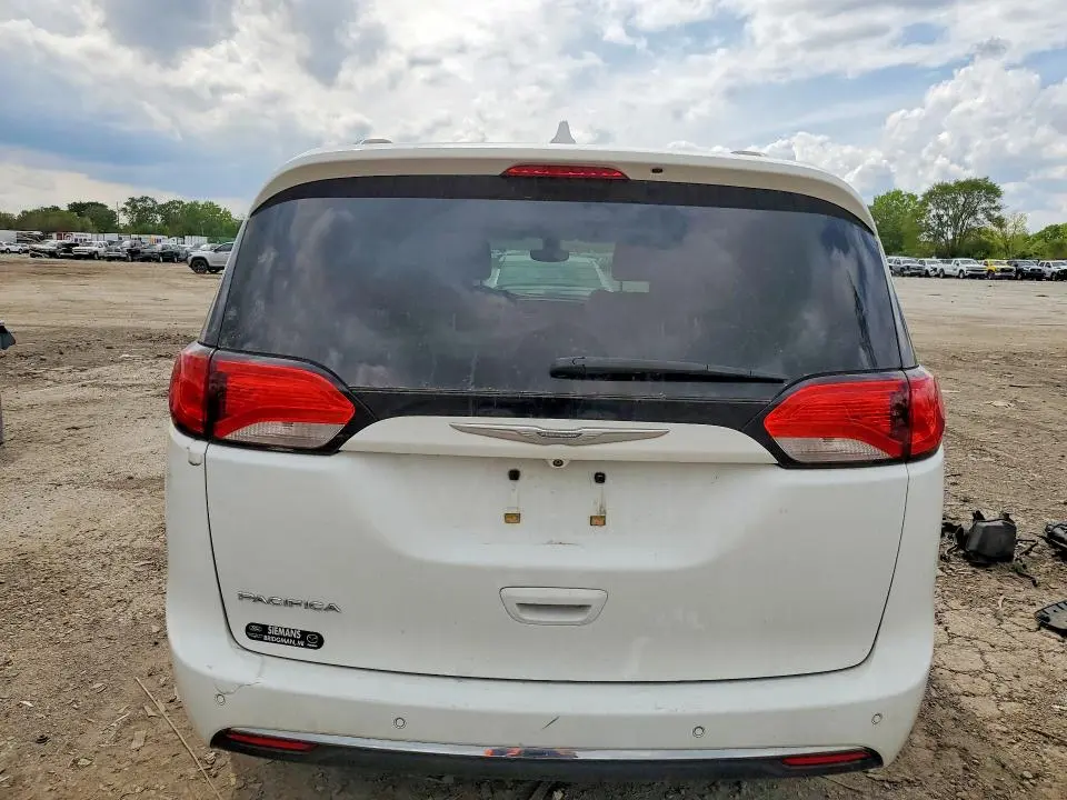 2017 CHRYSLER PACIFICA TOURING L PLUS  
