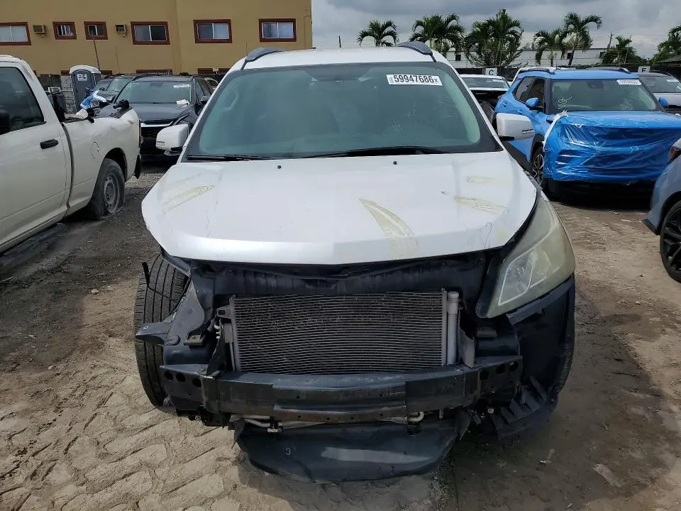 2016 CHEVROLET TRAVERSE LT  