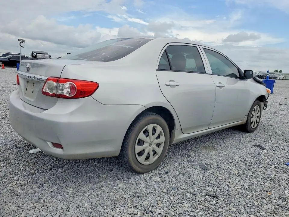 2013 TOYOTA COROLLA L  