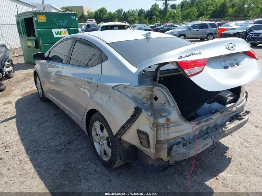 2013 HYUNDAI ELANTRA GLS