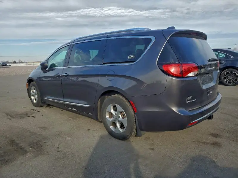 2017 CHRYSLER PACIFICA TOURING L PLUS  