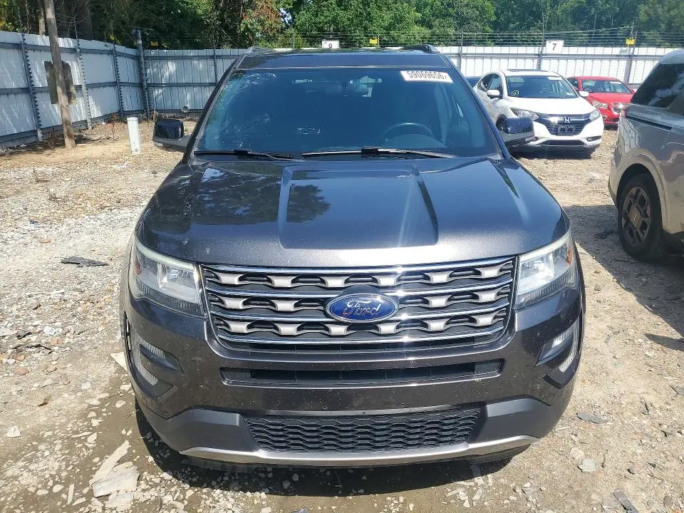 2017 FORD EXPLORER XLT  
