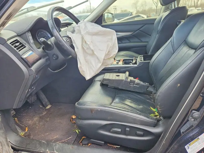 2019 INFINITI Q70L 3.7 LUXE  