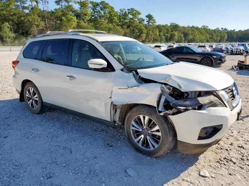 2017 NISSAN PATHFINDER S  
