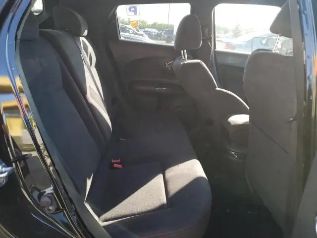 2014 NISSAN JUKE S  
