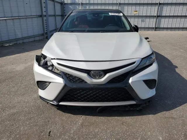 2019 TOYOTA CAMRY XSE  
