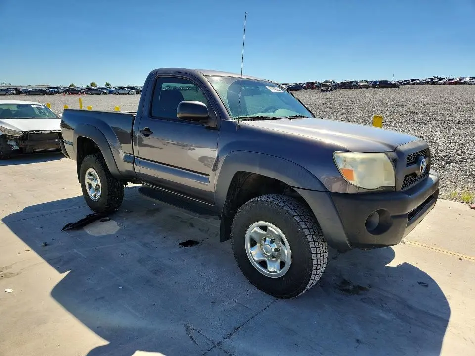 2011 TOYOTA TACOMA BASE  