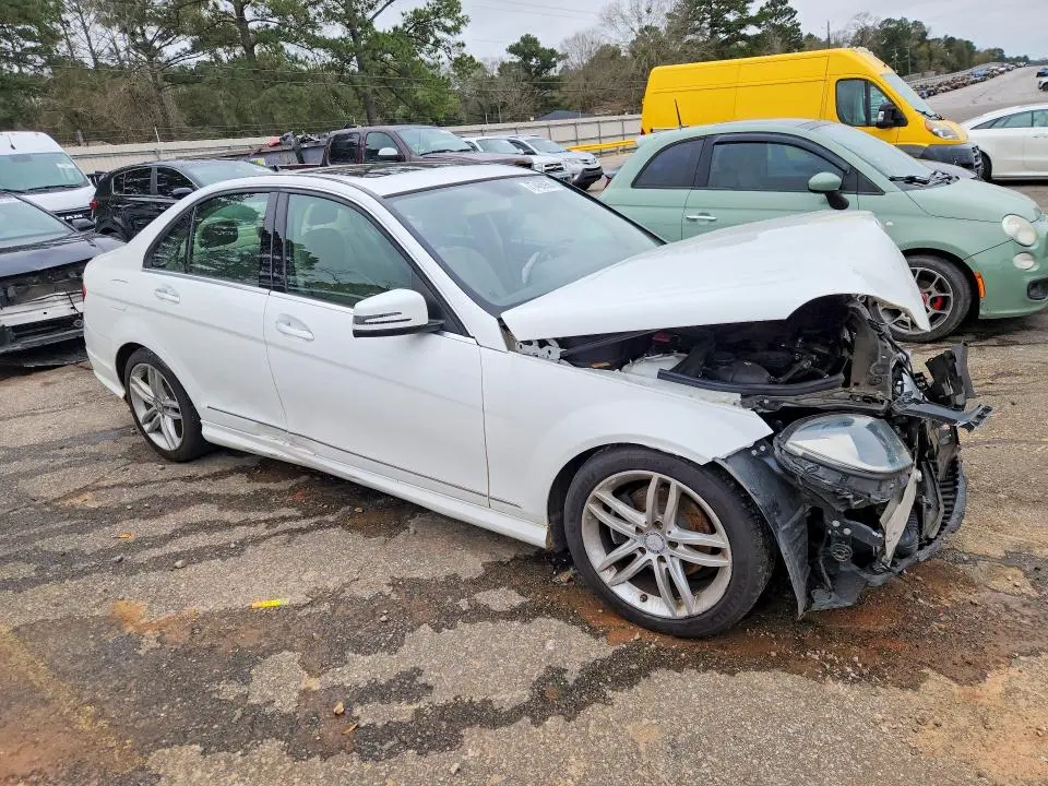 2013 MERCEDES-BENZ C 250  