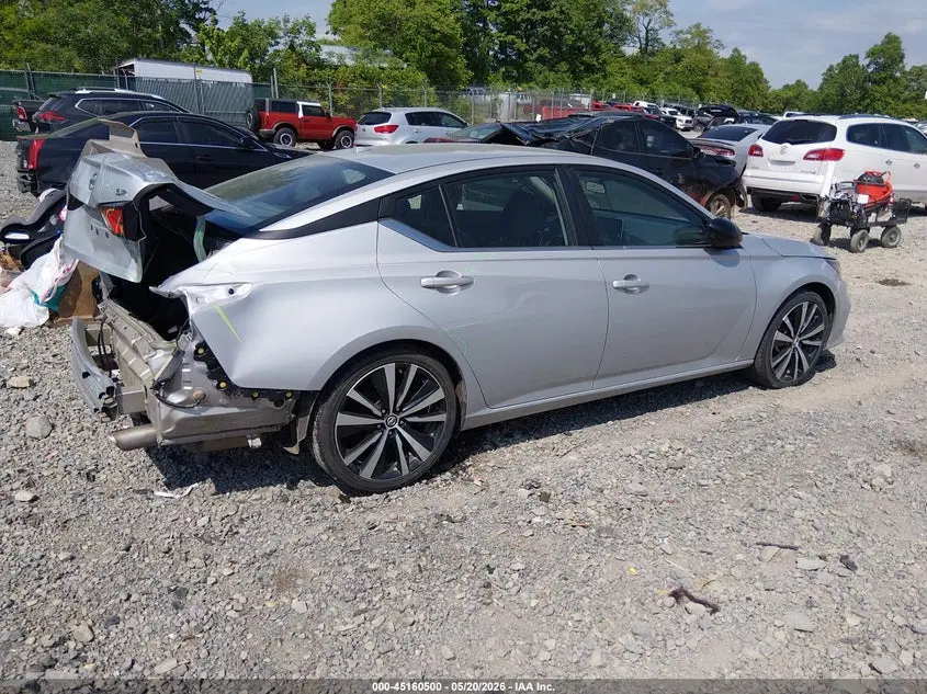 2022 NISSAN ALTIMA SR FWD