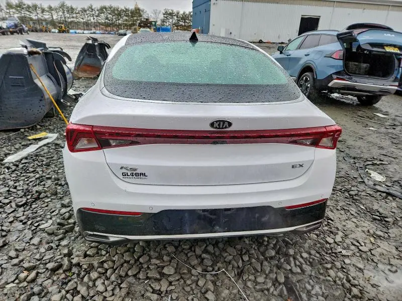 2021 KIA K5 EX  