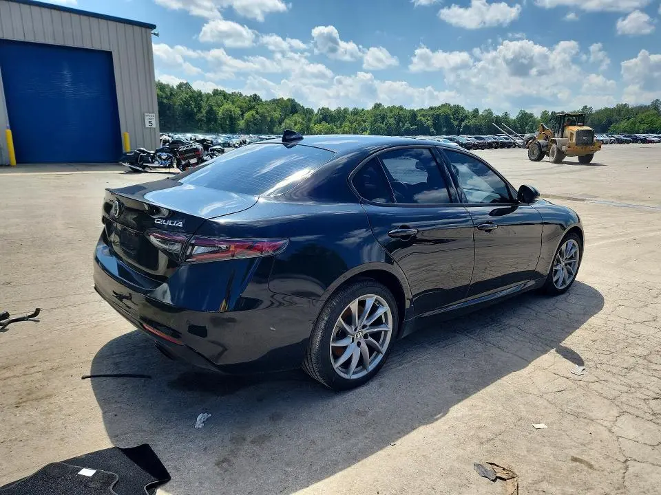 2024 ALFA ROMEO GIULIA SPRINT  