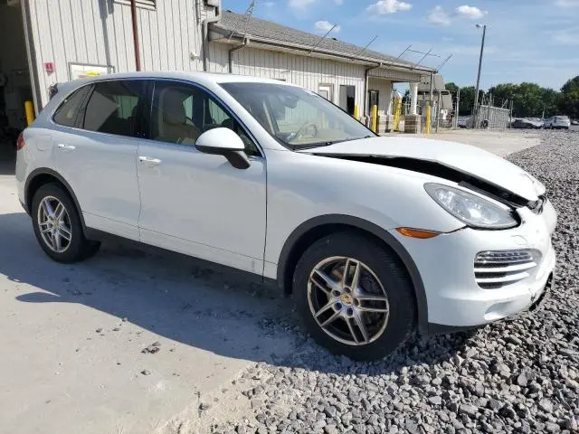 2014 PORSCHE CAYENNE   