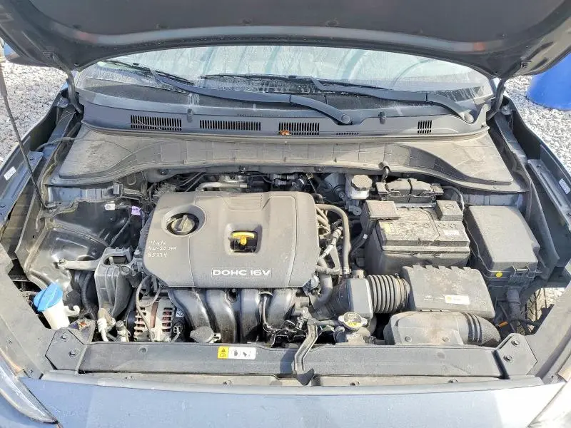 2021 HYUNDAI KONA SE  