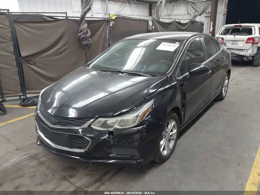 2019 CHEVROLET CRUZE LT