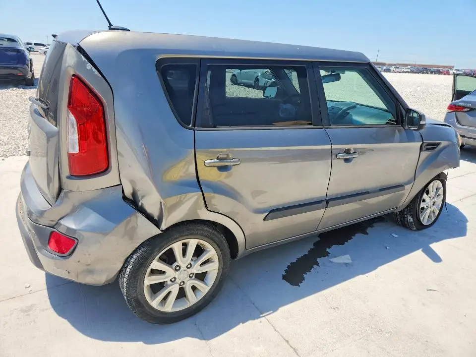 2012 KIA SOUL +  