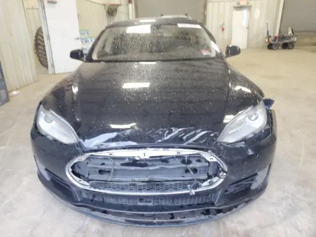 2015 TESLA MODEL S   