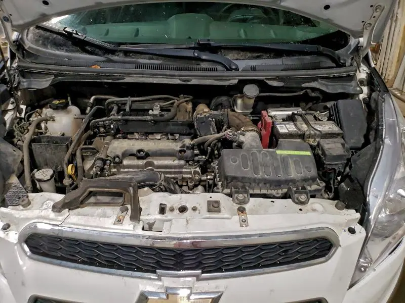 2015 CHEVROLET SPARK 1LT  