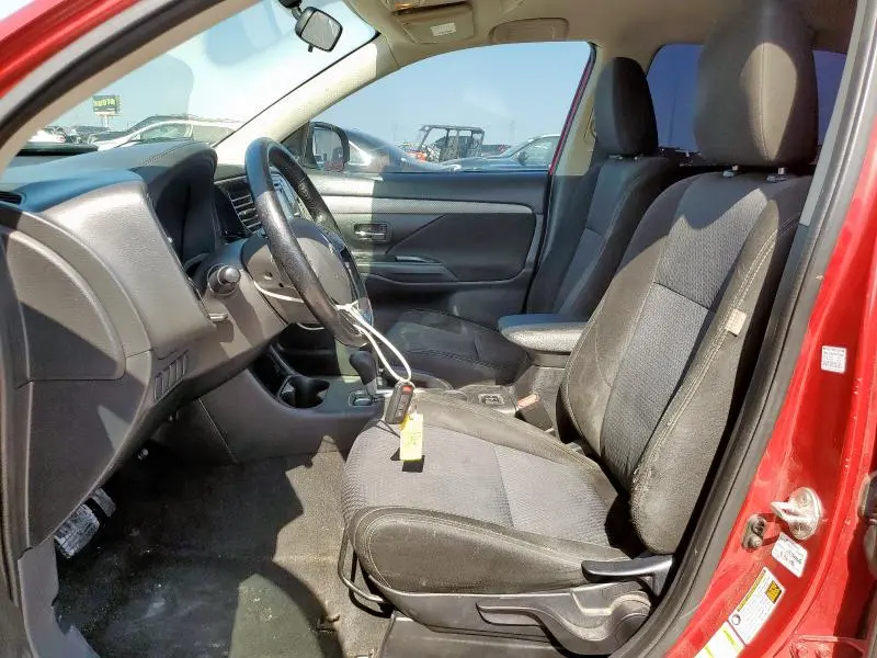 2016 MITSUBISHI OUTLANDER SE  
