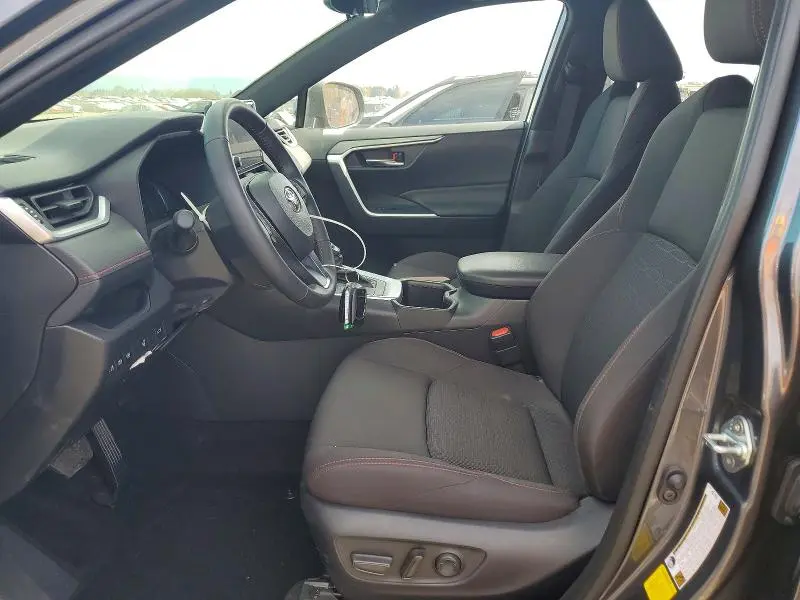 2024 TOYOTA RAV4 PRIME SE  