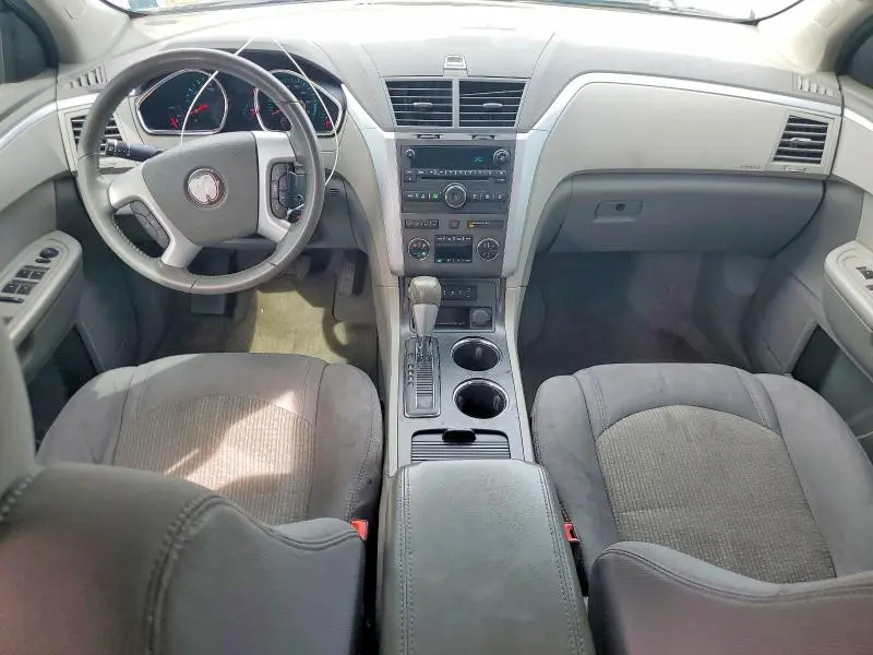 2011 CHEVROLET TRAVERSE LT  