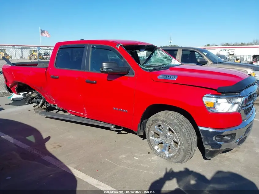 2024 RAM 1500 BIG HORN  4X4 6'4 BOX