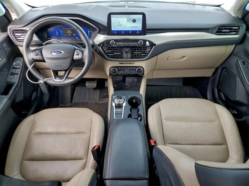 2021 FORD ESCAPE SEL  
