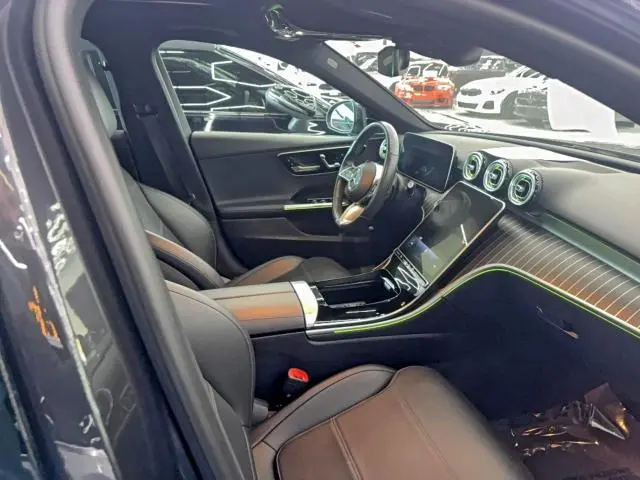 2023 MERCEDES-BENZ C 300  