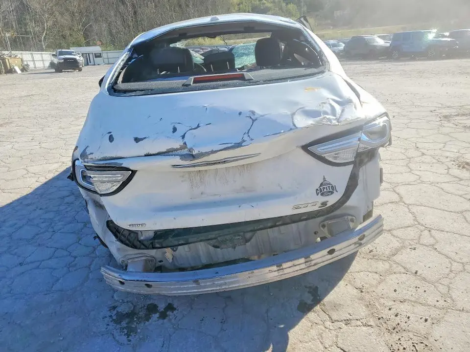 2016 CHRYSLER 200 S  
