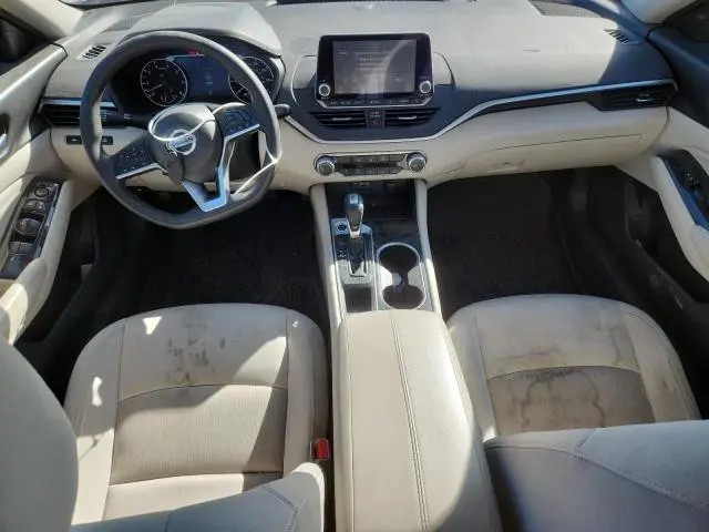 2021 NISSAN ALTIMA SV  