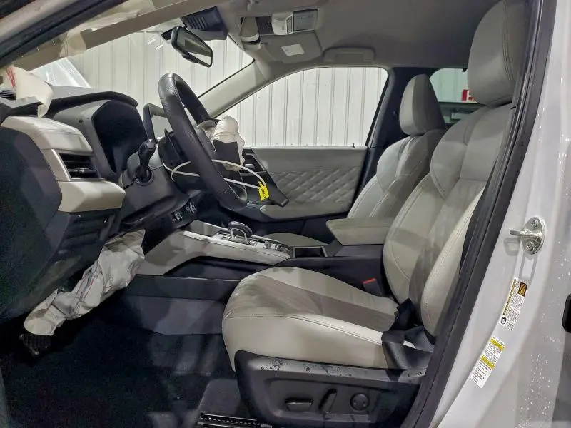 2023 MITSUBISHI OUTLANDER SEL  