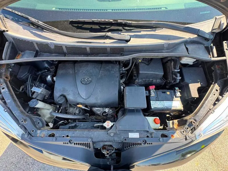 2020 TOYOTA SIENNA L  