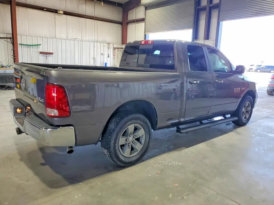2014 RAM 1500 SLT  