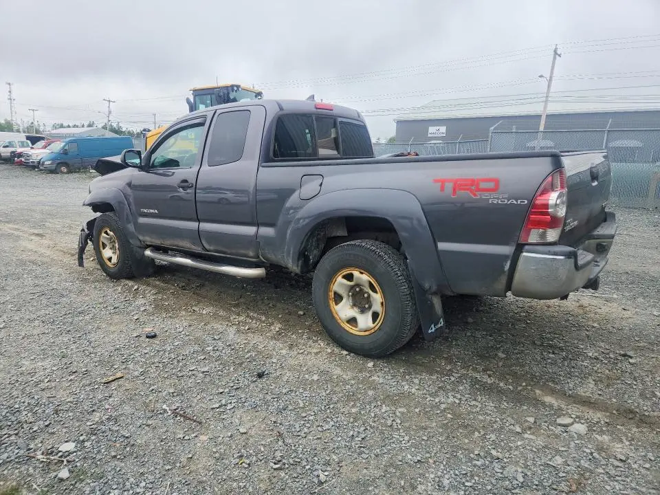 2015 TOYOTA TACOMA   